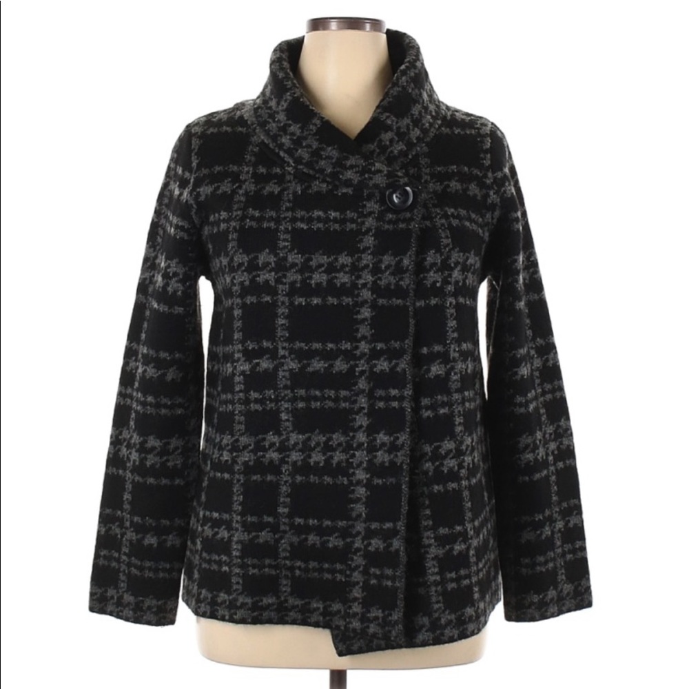 NWOT Ellen Tracy sweater coat